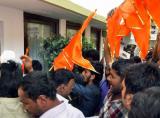 Shiv Sena disrupts India, Pakistan music meet